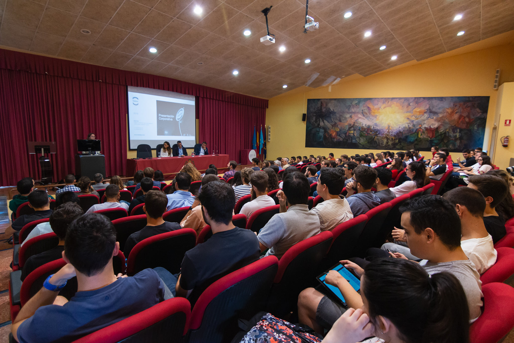 Presentación de las becas